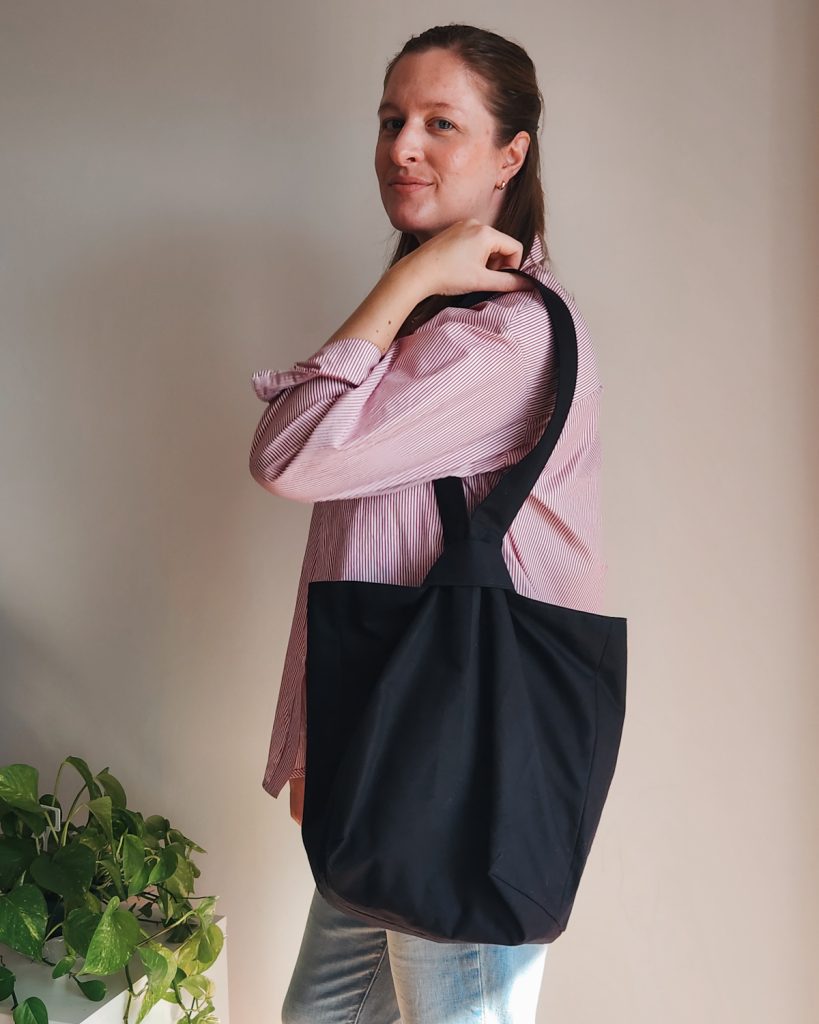 Loop Bag by Motif Studio | The Sewing Things Blog