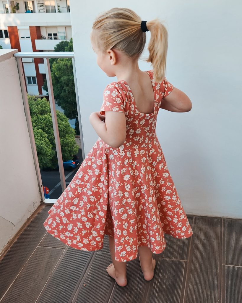 Janie Dress by Mouse House Creations | The Sewing Things Blog