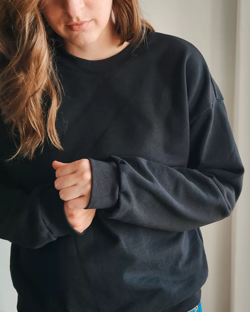 Sew Lala Neve Sweatshirt | The Sewing Things Blog