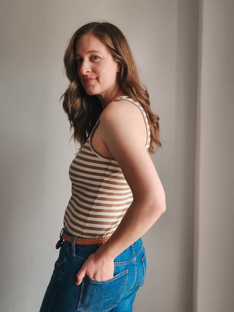 Allie Olson Kila Tank | The Sewing Things Blog