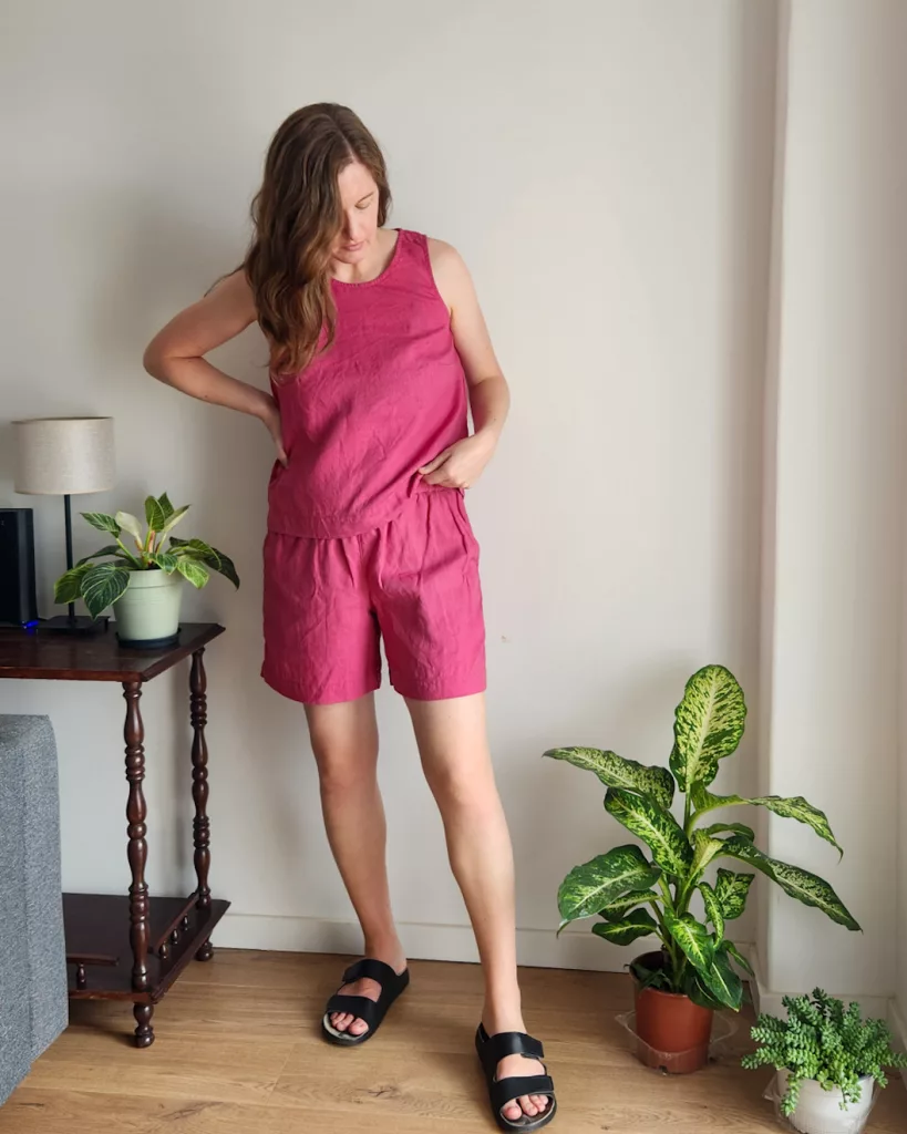 Helen's Closet Ashton Top & EA Saturday Shorts | The Sewing Things Blog