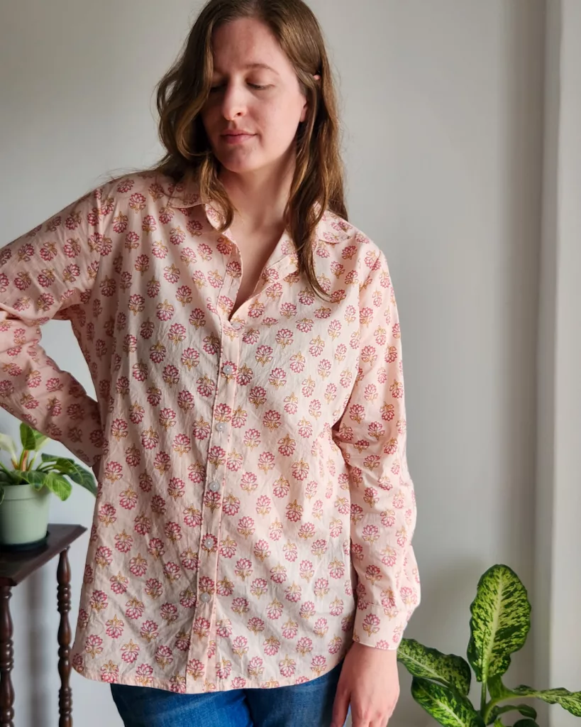Noa Shirt by Fabrics-Store.com | The Sewing Things Blog