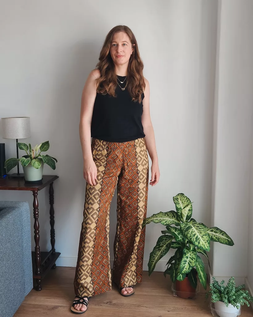African Cotton Print Pomona Pants by Anna Allen | The Sewing Things Blog