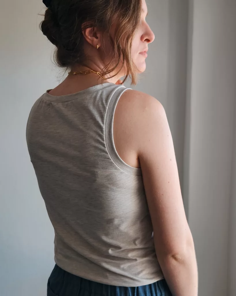 SewLaLa Suna Tank Top | The Sewing Things Blog