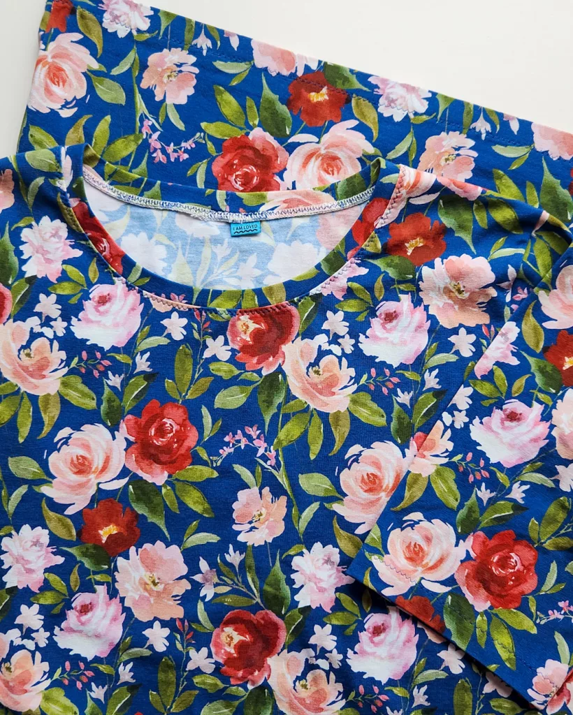 Panama Tee Dress by Alina Design Co | The Sewing Things Blog